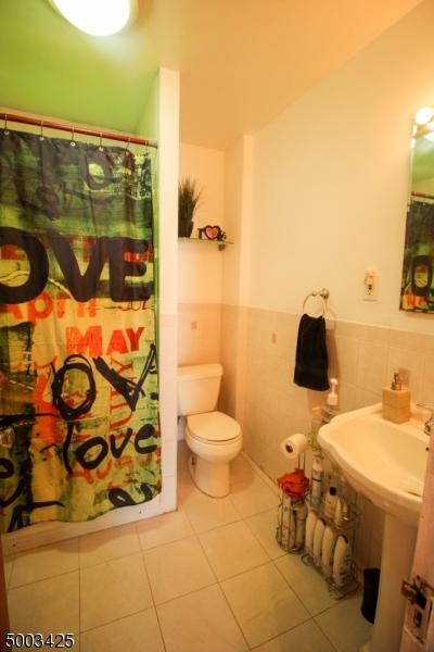 171 Berdan Pl, Hackensack, NJ 07601 photo 13