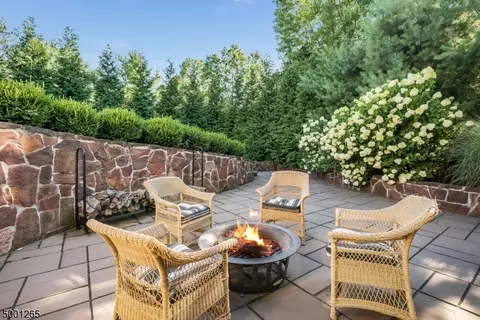 41 Compton Ct, Basking Ridge, NJ 07920 photo 23