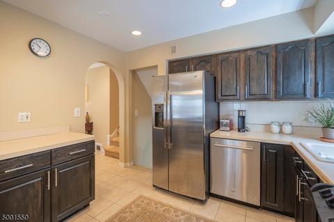129 S Maple Ave, Springfield, NJ 07081 photo 8