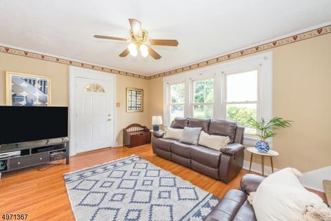 28 Forest Ave, Nutley, NJ 07110 photo 5
