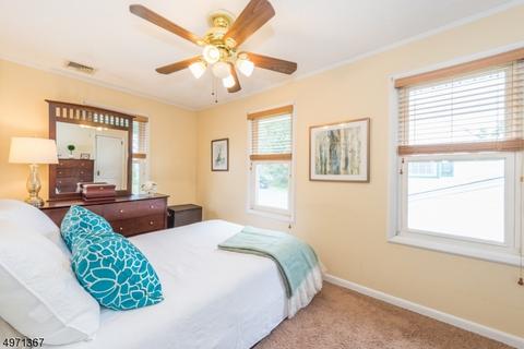 28 Forest Ave, Nutley, NJ 07110 photo 16