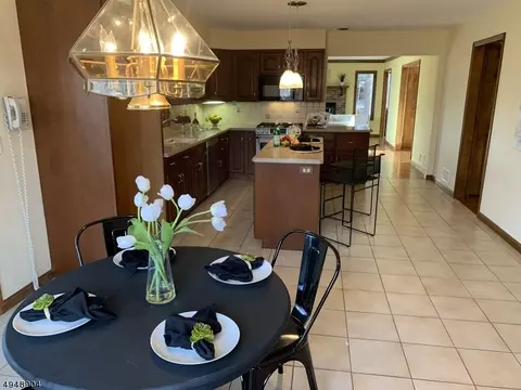 18 Pheasant Run, Kinnelon, NJ 07405 photo 5