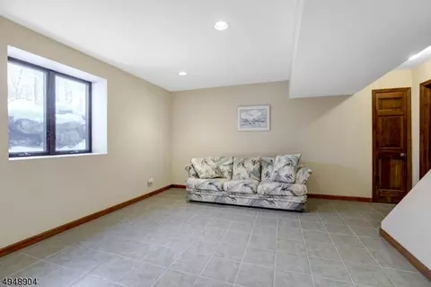 18 Pheasant Run, Kinnelon, NJ 07405 photo 21