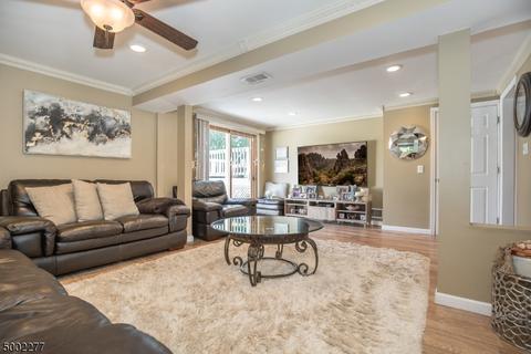 5 Normandy Dr, Wayne, NJ 07470 photo 17
