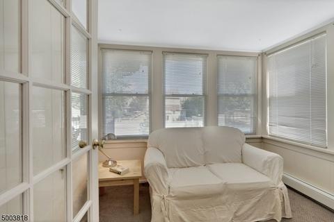 50 Hampton Pl, Nutley, NJ 07110 photo 7