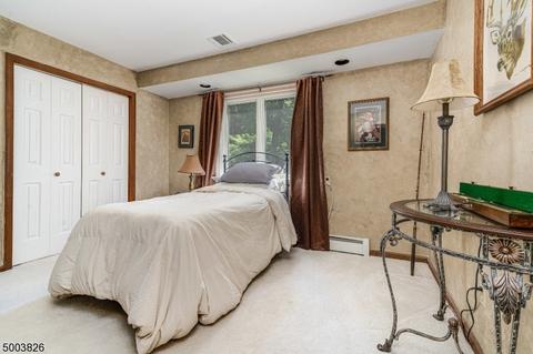 33 Bountiful Dr, Hackettstown, NJ 07840 photo 17
