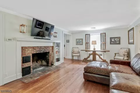 41 Kendrick Rd, Summit, NJ 07901 photo 2