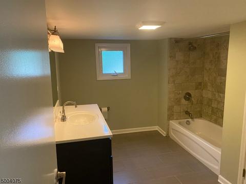 11 John St, Hampton, NJ 08827 photo 11