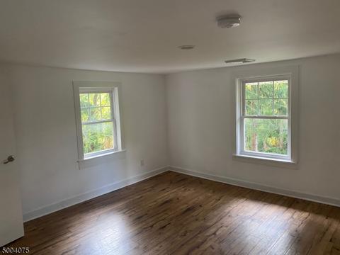 11 John St, Hampton, NJ 08827 photo 14
