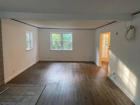 11 John St, Hampton, NJ 08827 photo 10