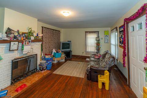 101 Randolph Rd, Plainfield, NJ 07060 photo 4