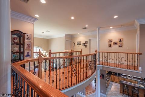 13 Clauss Ave, Paramus, NJ 07652 photo 11