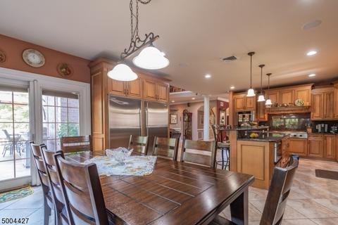 13 Clauss Ave, Paramus, NJ 07652 photo 7