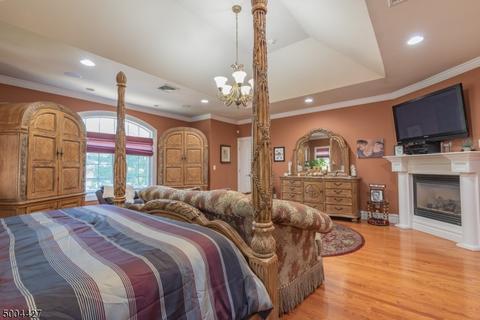 13 Clauss Ave, Paramus, NJ 07652 photo 13