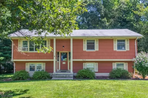 32 Robert St, Flanders, NJ 07836 photo 1