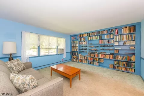 32 Robert St, Flanders, NJ 07836 photo 3