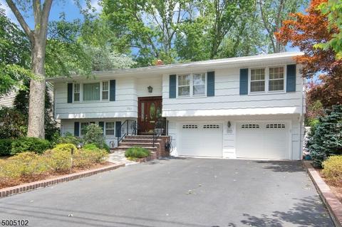 337 Mckinley Blvd, Paramus, NJ 07652 photo 24