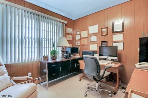 337 Mckinley Blvd, Paramus, NJ 07652 photo 14