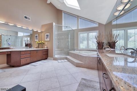 47 Wheeler Rd, Wayne, NJ 07470 photo 13