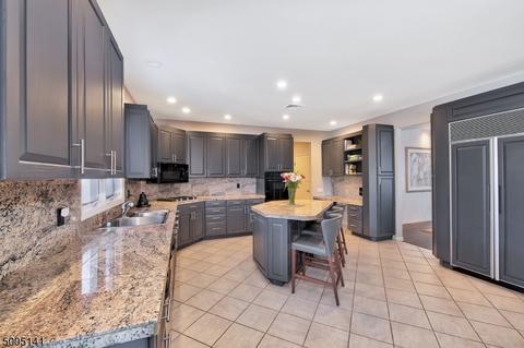 47 Wheeler Rd, Wayne, NJ 07470 photo 8