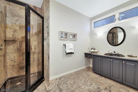 47 Wheeler Rd, Wayne, NJ 07470 photo 11