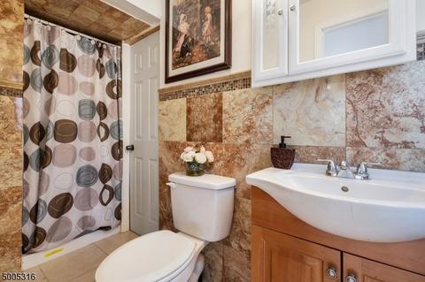 11 Nimitz Rd, Wayne, NJ 07470 photo 16