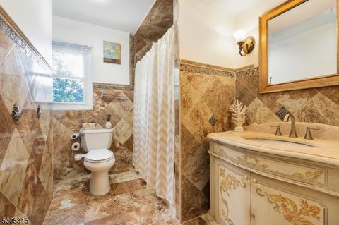 11 Nimitz Rd, Wayne, NJ 07470 photo 10