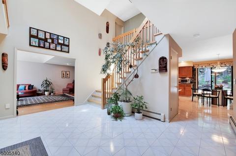 24 Kiwanis Dr, Wayne, NJ 07470 photo 7
