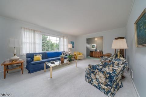 9 Harrison Ct, Summit, NJ 07901 photo 4