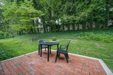 9 Harrison Ct, Summit, NJ 07901 photo 3