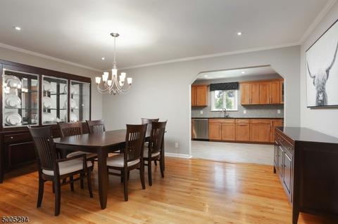15 Post Rd, Clark, NJ 07066 photo 7
