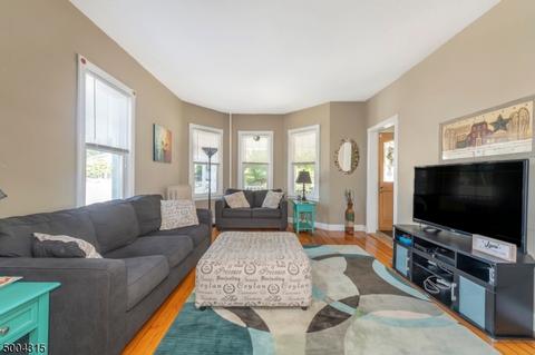 454 E Mcfarlan St, Dover, NJ 07801 photo 5