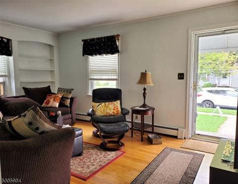537 Carleton St, Bound Brook, NJ 08805 photo 6