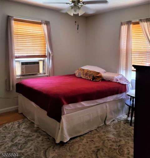 537 Carleton St, Bound Brook, NJ 08805 photo 9