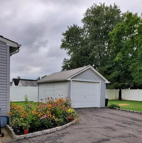 537 Carleton St, Bound Brook, NJ 08805 photo 14