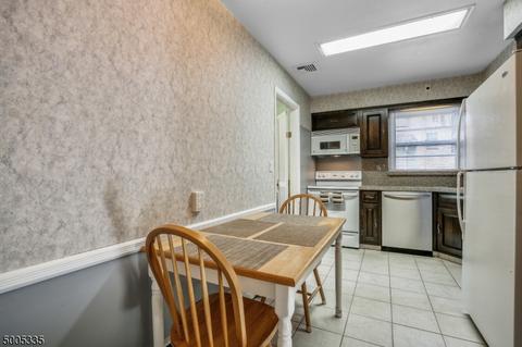 26 Archbridge Ln, Springfield, NJ 07081 photo 9