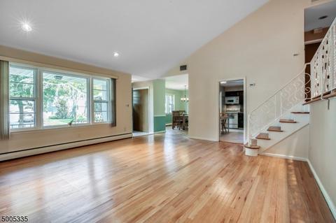 26 Archbridge Ln, Springfield, NJ 07081 photo 5