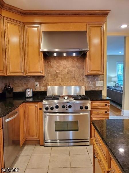 467 Summit Ave, Hackensack, NJ 07601 photo 9