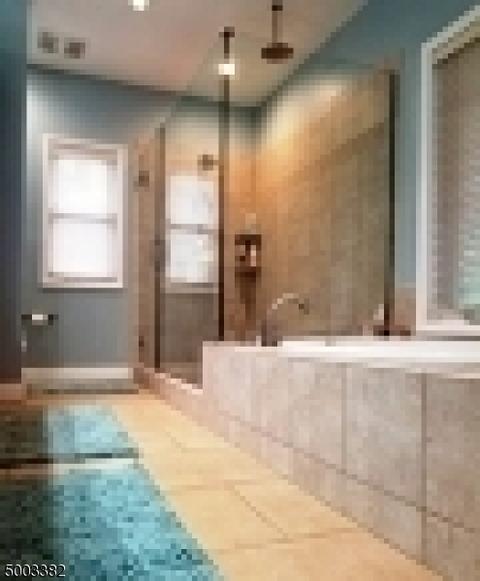 467 Summit Ave, Hackensack, NJ 07601 photo 11