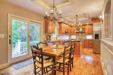 18 Darlington Dr, Wayne, NJ 07470 photo 9