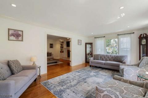 61 Dean Rd, Mendham, NJ 07945 photo 5