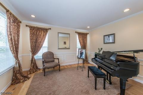 63 Atherton Ct, Wayne, NJ 07470 photo 8