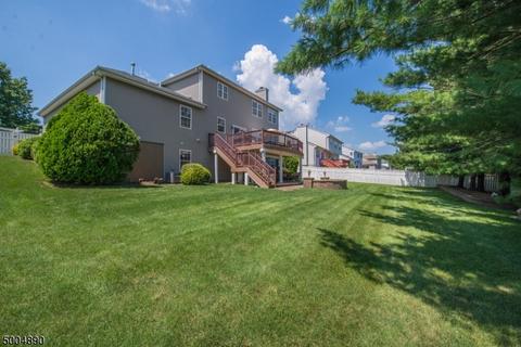 63 Atherton Ct, Wayne, NJ 07470 photo 24
