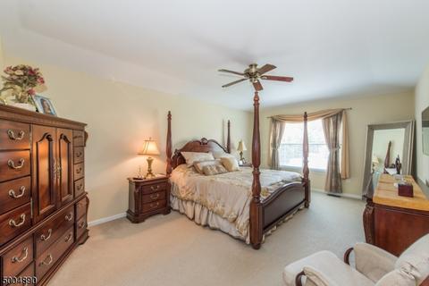 63 Atherton Ct, Wayne, NJ 07470 photo 17