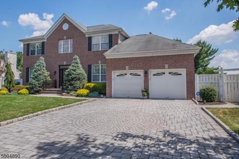 63 Atherton Ct, Wayne, NJ 07470 photo 2