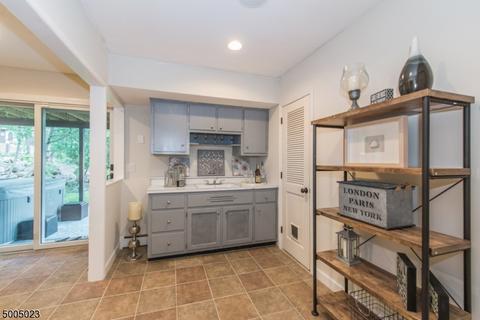 28 Lenape Trl # a, Wayne, NJ 07470 photo 16
