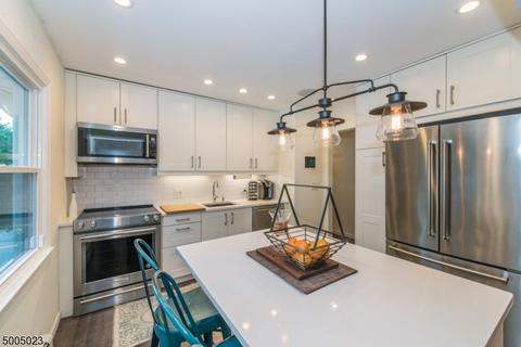 28 Lenape Trl # a, Wayne, NJ 07470 photo 6