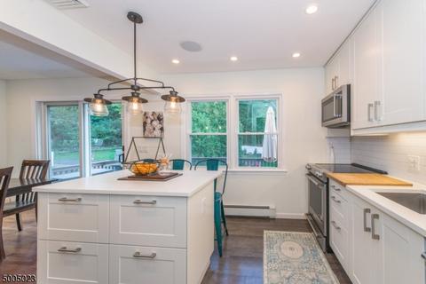 28 Lenape Trl # a, Wayne, NJ 07470 photo 4