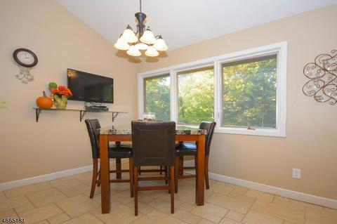 17 Mountain Rd, Wayne, NJ 07470 photo 10