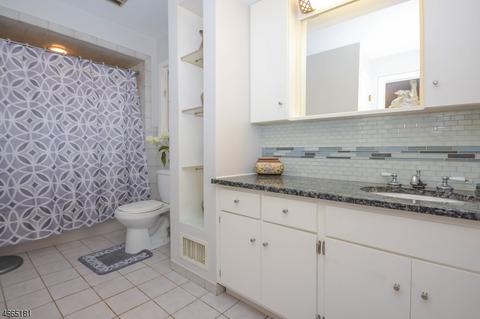 17 Mountain Rd, Wayne, NJ 07470 photo 15